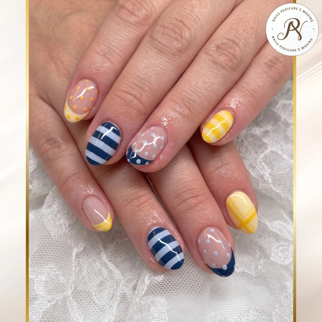 Elegant nails